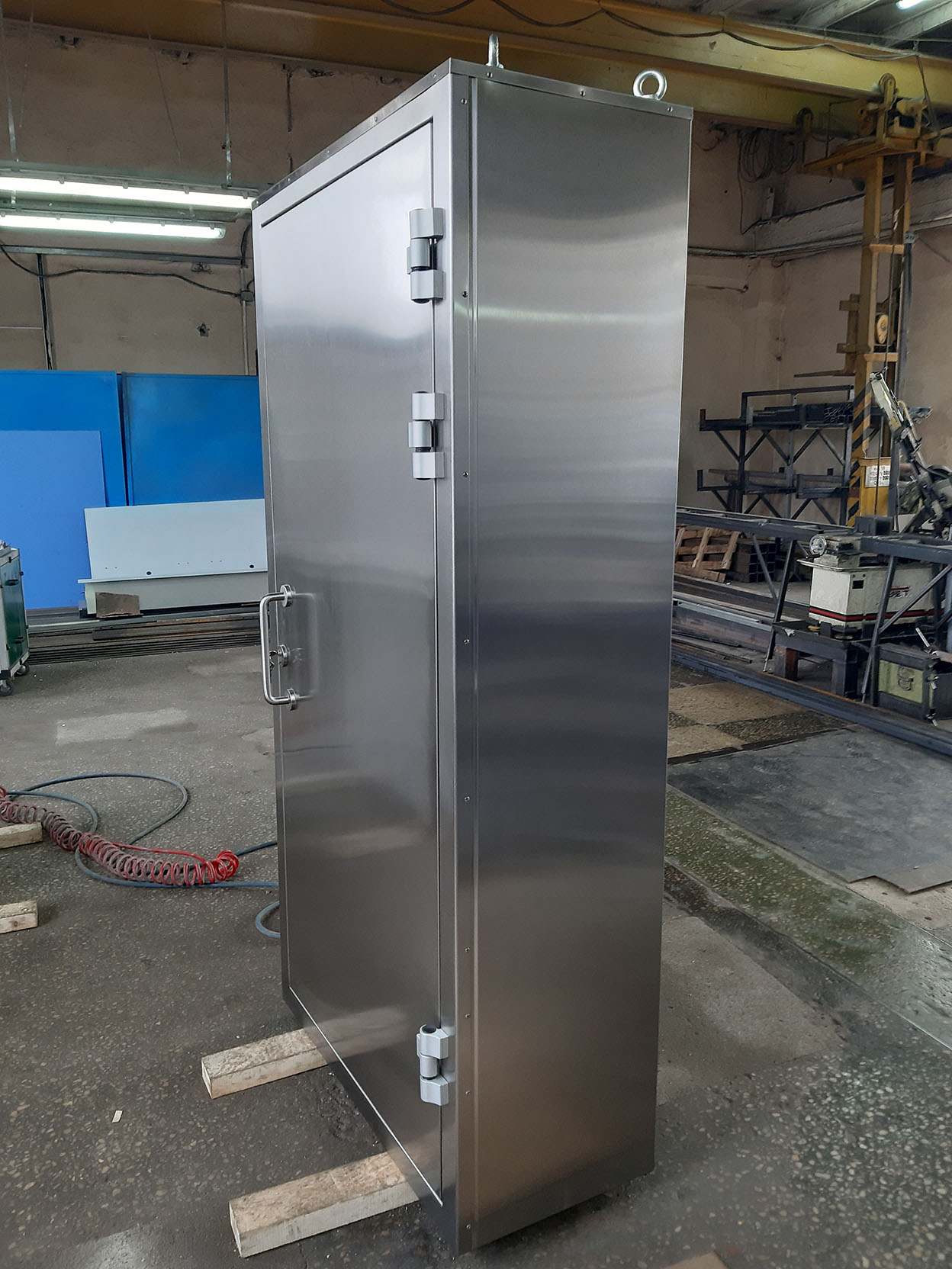 Шкаф защитный «ТISSA-М-RP»