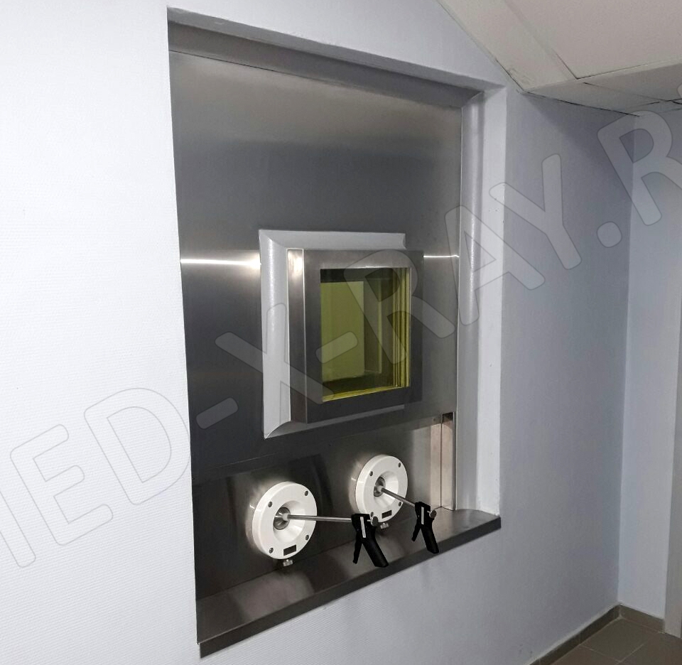 Экран защитный c манипуляторами