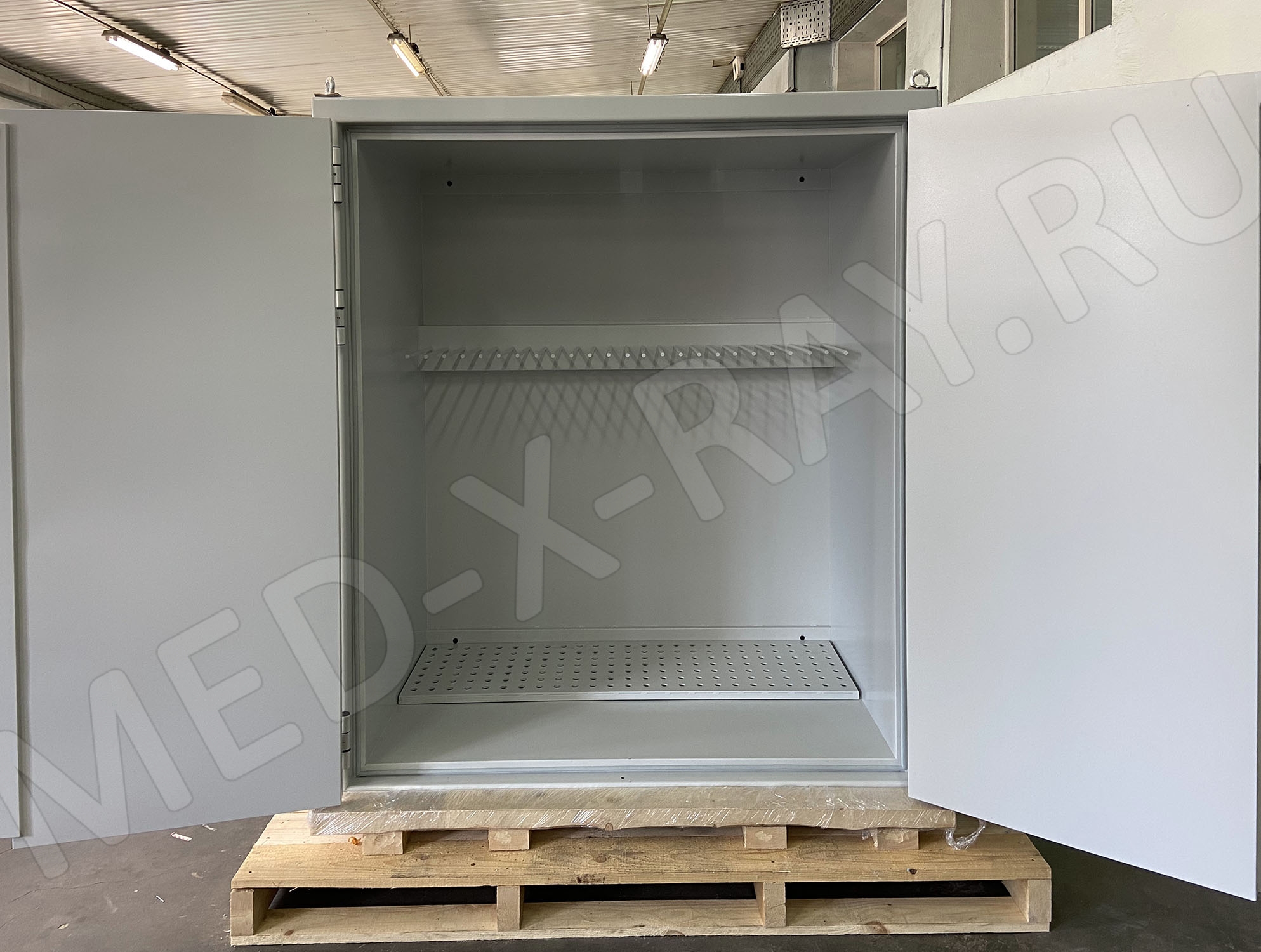 ФГБОУ ВО «НИУ «МЭИ» Шкаф защитный серии «TISSA-RP»