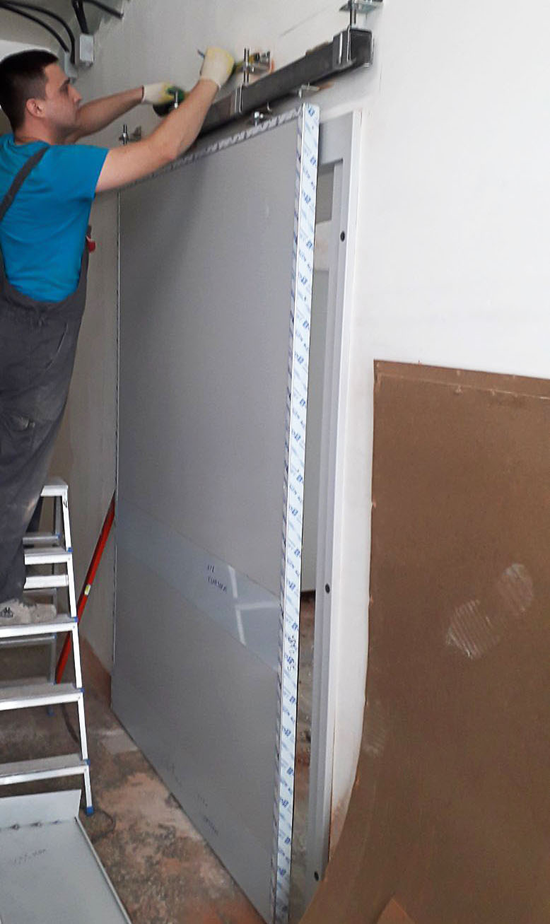 ГБУЗ «Областная клиническая больница» Двери защитные