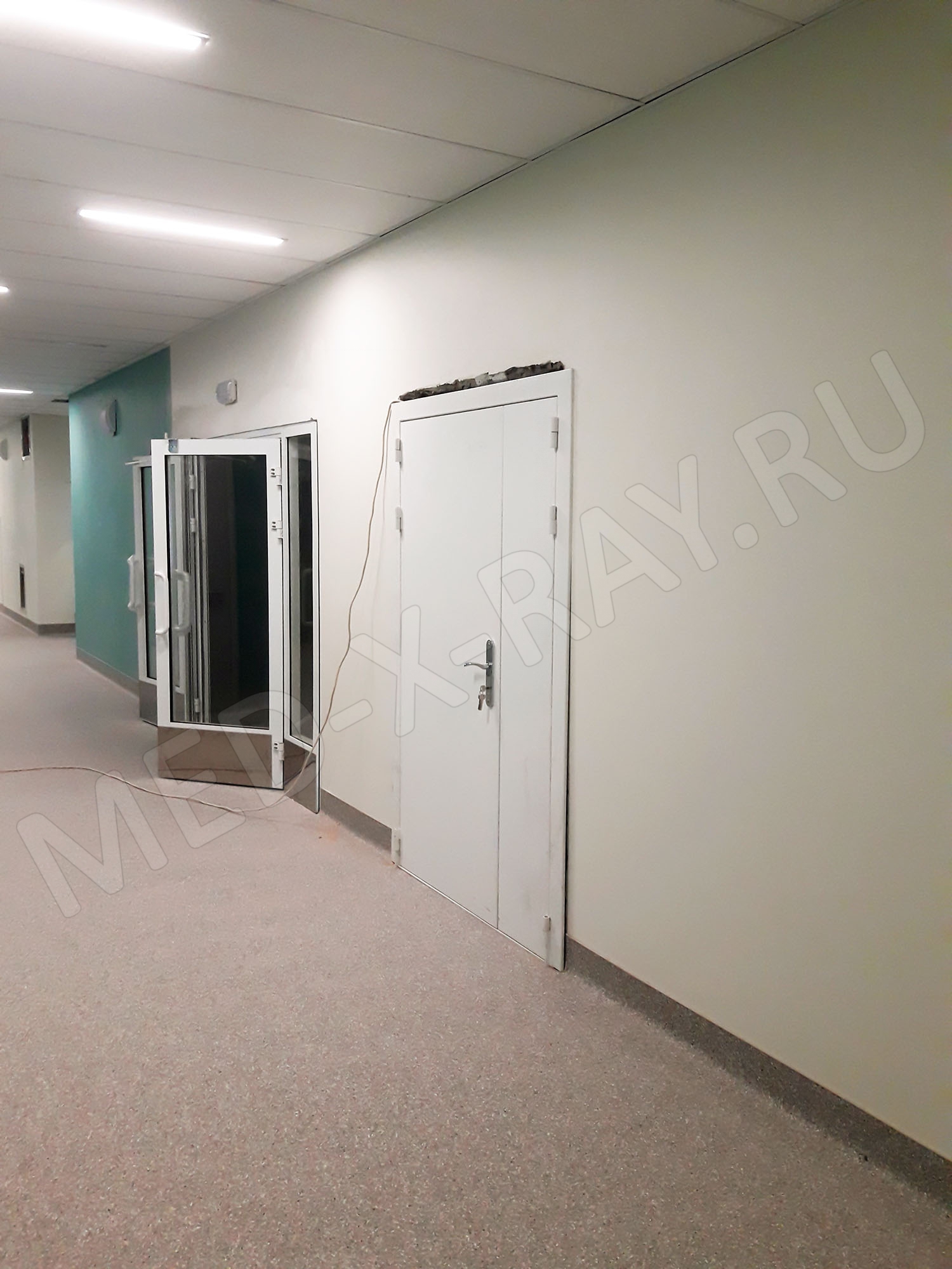 «Перинатальный центр» г. Пенза Дверь рентгенозащитная двупольная