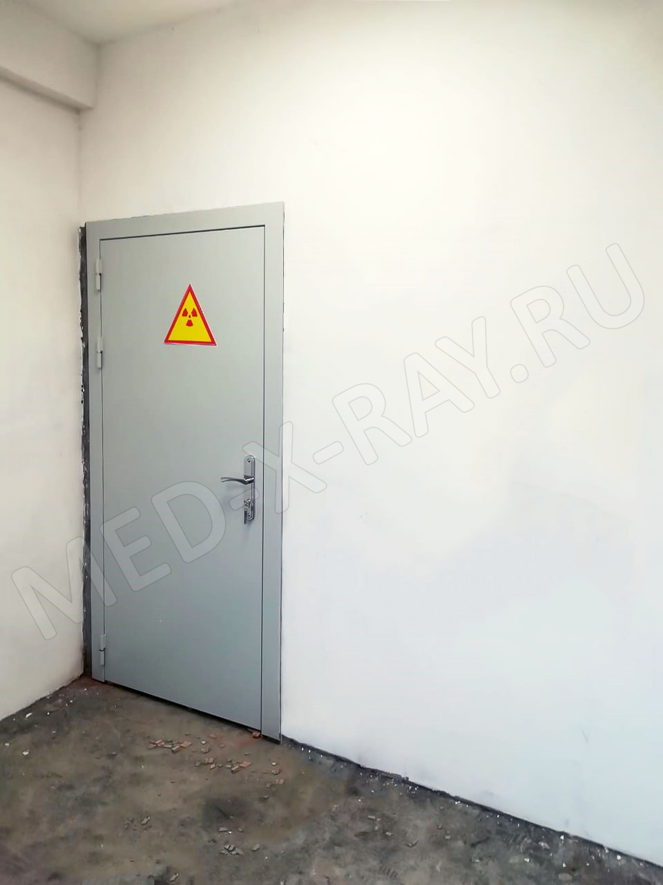 Комплексная поликлиника г. Подольск Дверь защитная «SAULA-RP»