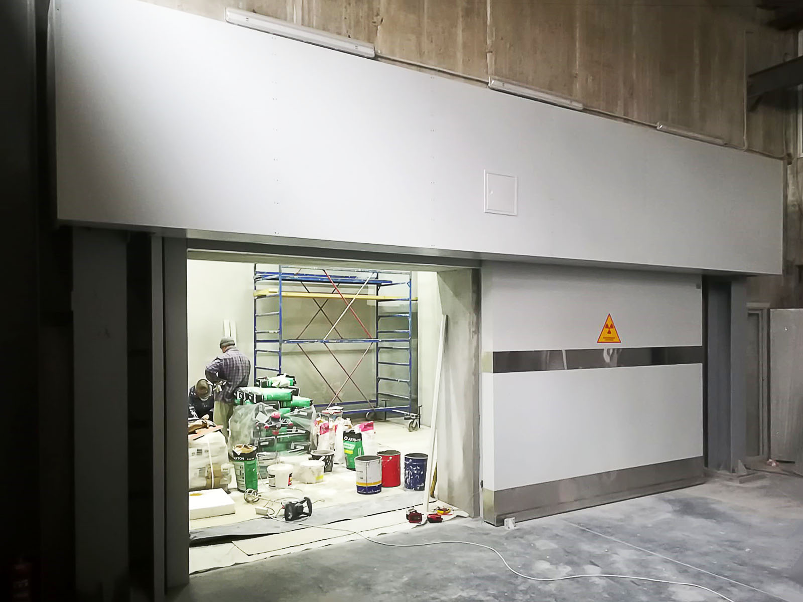 ООО «Завод ТехноЛайн» Монтаж ворот рентгенозащитных