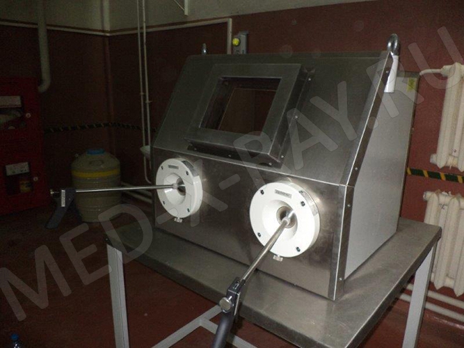 Экран защитный c манипуляторами